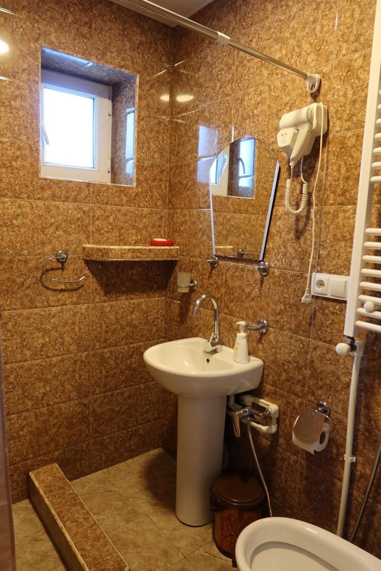Family Hotel 7 Sisters Казбеги Екстериор снимка